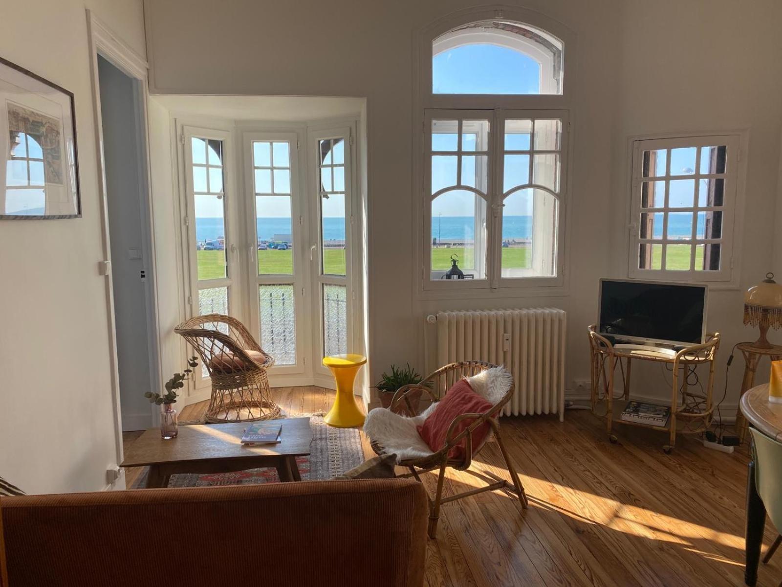 L'Ecume Des Jours Vue Mer ディエップ エクステリア 写真